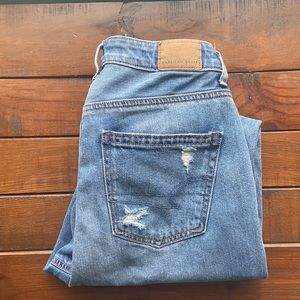 American Eagle Mom Jean